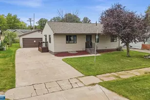 3115 Outer Dr, Hibbing, MN 55746 - Photo 1