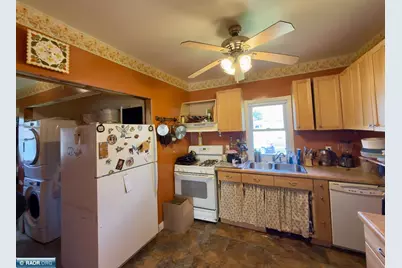 3001 4th Ave W, Hibbing, MN 55746 - Photo 13