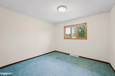 407 Mesabi Dr., Hibbing, MN 55746 - Photo 29