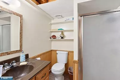 323 7th St NE, Chisholm, MN 55719 - Photo 15