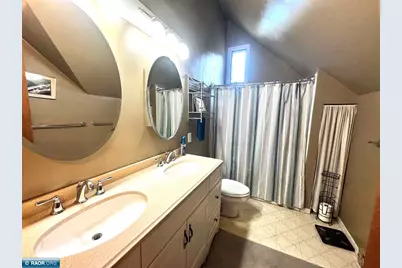 317 6th St S, Virginia, MN 55792 - Photo 13