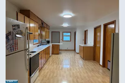 421 9th Street, International Falls, MN 56649 - Photo 5
