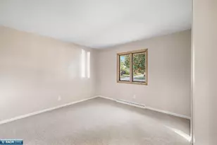 205 Hampshire Dr, Hoyt Lakes, MN 55768 - Photo 9