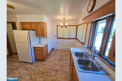 203 Access St, Hibbing, MN 55746 - Photo 7