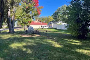 2606 E 6th Ave, Hibbing, MN 55746 - Photo 3