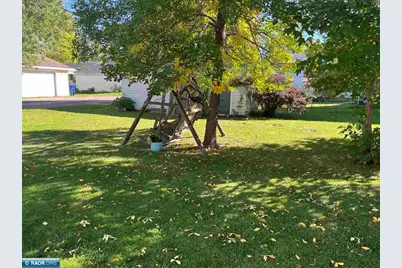 2606 E 6th Ave, Hibbing, MN 55746 - Photo 5