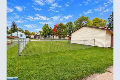 1311 10th St S, Virginia, MN 55792 - Photo 11