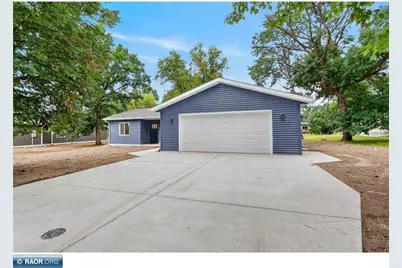 1125 NE 6th Ave, Grand Rapids, MN 55744 - Photo 5