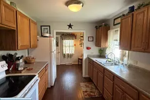 1323 S 13th St, Virginia, MN 55792 - Photo 5