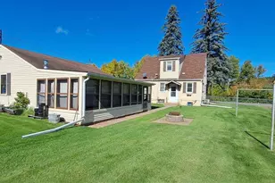 1980 E 25th St, Hibbing, MN 55746 - Photo 3