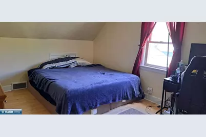 1980 E 25th St, Hibbing, MN 55746 - Photo 15