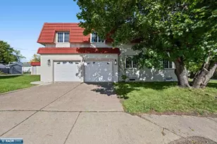 3617 2nd Ave W, Hibbing, MN 55746 - Photo 5