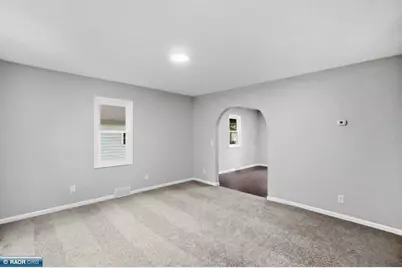 3813 3rd Avenue W, Hibbing, MN 55746 - Photo 17