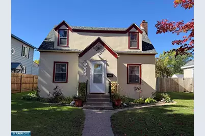 2909 2nd Ave W, Hibbing, MN 55746 - Photo 1