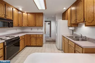 7860 Pine Dr, Eveleth, MN 55734 - Photo 7