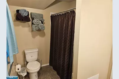 327 S 9th St, Virginia, MN 55792 - Photo 25
