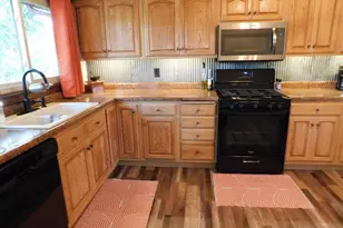 806 N 7th St, Virginia, MN 55792 - Photo 5
