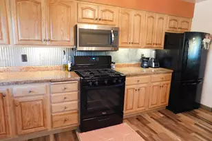 806 N 7th St, Virginia, MN 55792 - Photo 7