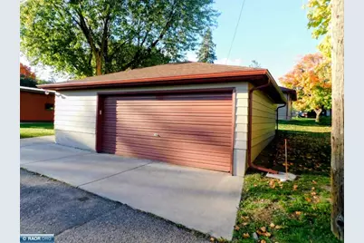 806 N 7th St, Virginia, MN 55792 - Photo 3