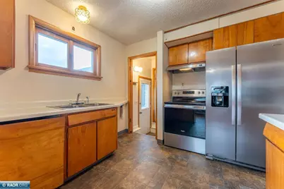 104 South Dr, Babbitt, MN 55706 - Photo 3