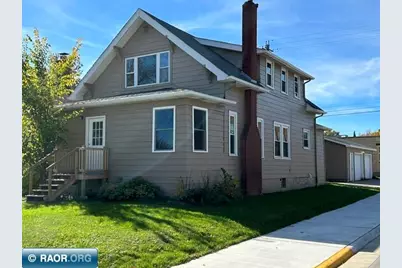 2303 E 2nd Ave, Hibbing, MN 55746 - Photo 1