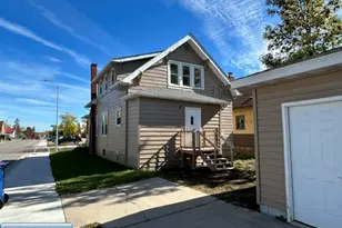 2303 E 2nd Ave, Hibbing, MN 55746 - Photo 29
