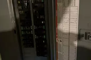 2303 E 2nd Ave, Hibbing, MN 55746 - Photo 23