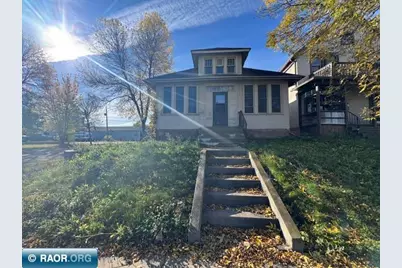1219 E 13th St, Hibbing, MN 55746 - Photo 19