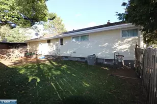 702 Summit, Aurora, MN 55705 - Photo 3