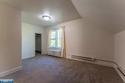 212 S 8th St, Virginia, MN 55792 - Photo 31