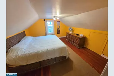 1945 E 26th St, Hibbing, MN 55746 - Photo 25
