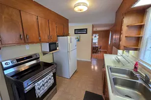 1945 E 26th St, Hibbing, MN 55746 - Photo 19