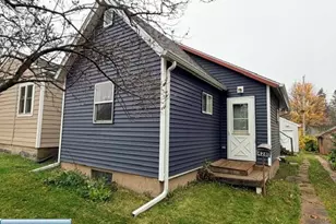 428 N 15th St, Virginia, MN 55792 - Photo 1