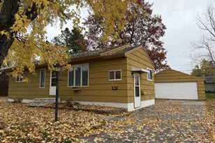 306 Andover, Hoyt Lakes, MN 55750 - Photo 1