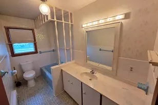 1002 E 23rd St, Hibbing, MN 55746 - Photo 25