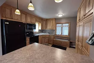 1642 Merryview Ln, Hibbing, MN 55746 - Photo 3