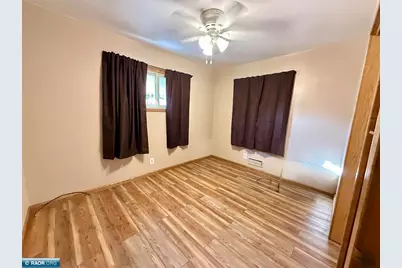 201 E 4th Ave N, Aurora, MN 55705 - Photo 11
