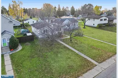 3706 4th Ave E, Hibbing, MN 55746 - Photo 25