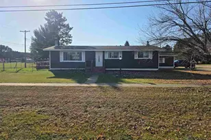 11 Ivy Blvd, Babbitt, MN 55706 - Photo 1