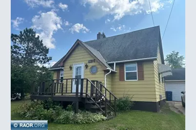 324 E 41st Street, Hibbing, MN 55746 - Photo 1