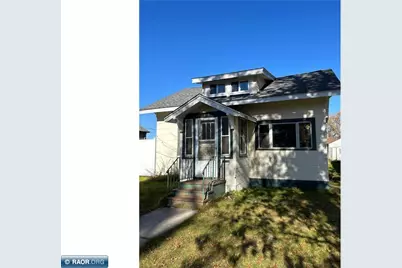 322 10th Street NW, Chisholm, MN 55719 - Photo 1
