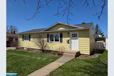 1425 Merryview Ln, Hibbing, MN 55746 - Photo 1