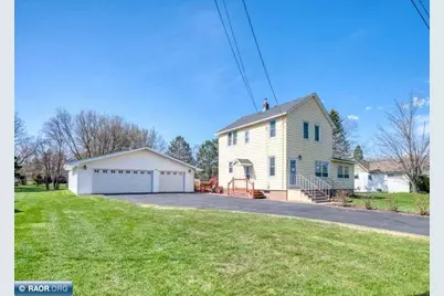320 E 42nd St, Hibbing, MN 55746 - Photo 1