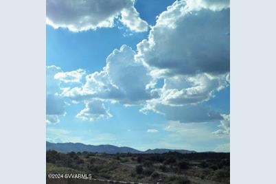 571 N Skyline Blvd, Clarkdale, AZ 86324 - Photo 5