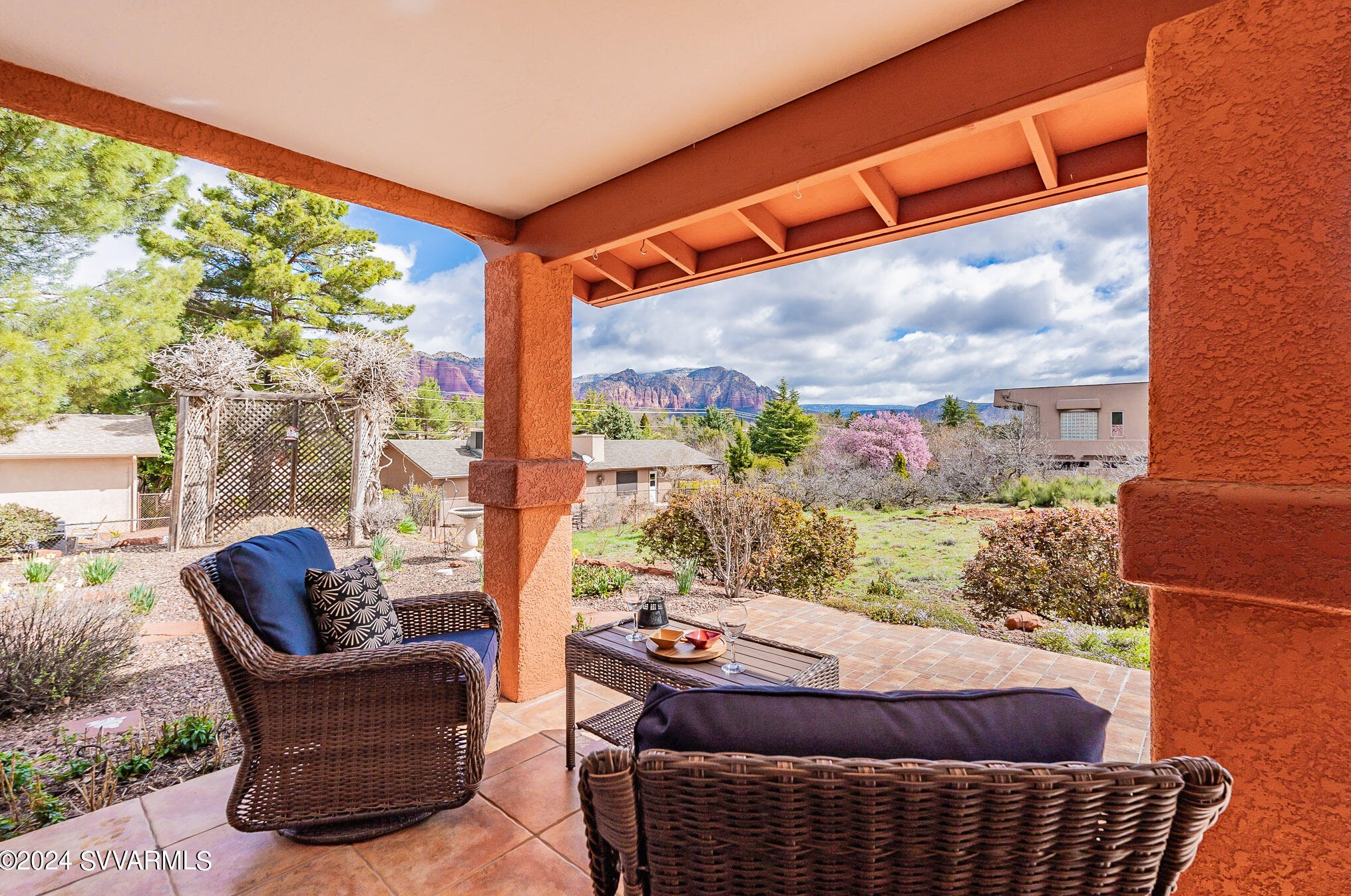 120 Starlight Way, Sedona AZ 86351-7362 exterior