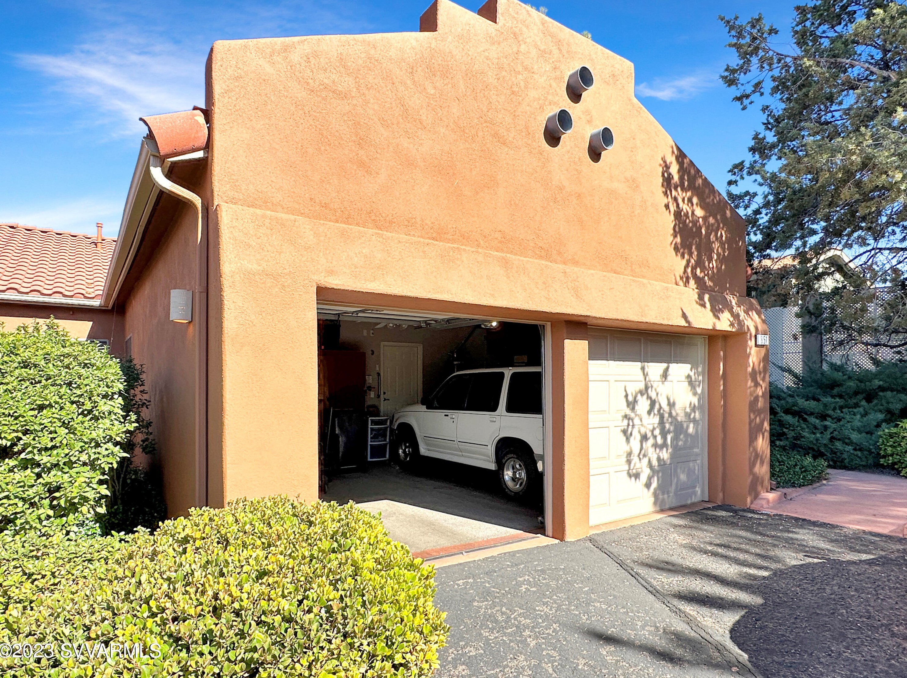851 Dusty Rose Dr, Sedona AZ 86336-7427 exterior