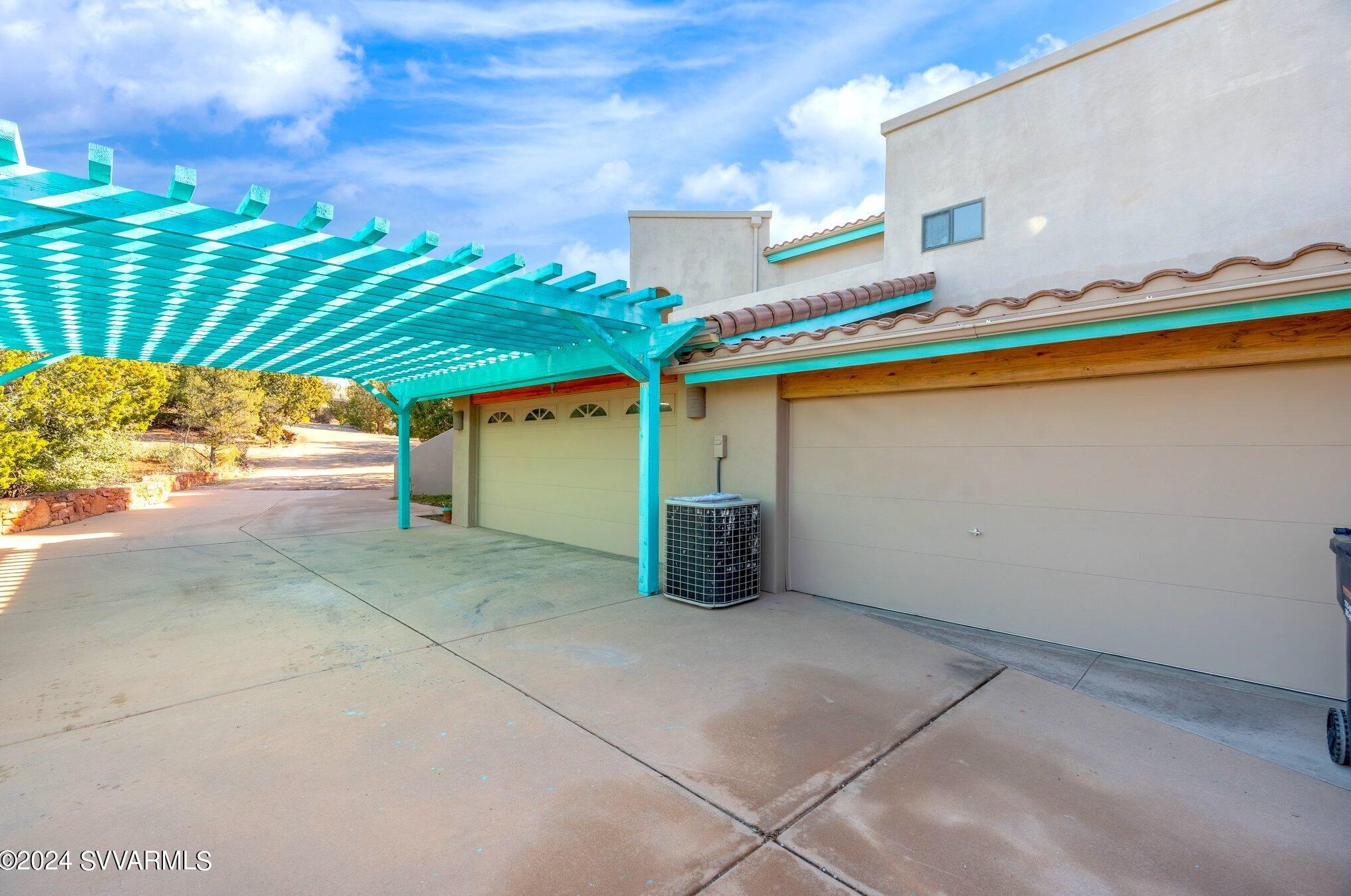 105 Castle Rock Trl, Sedona AZ 86336-6820 exterior