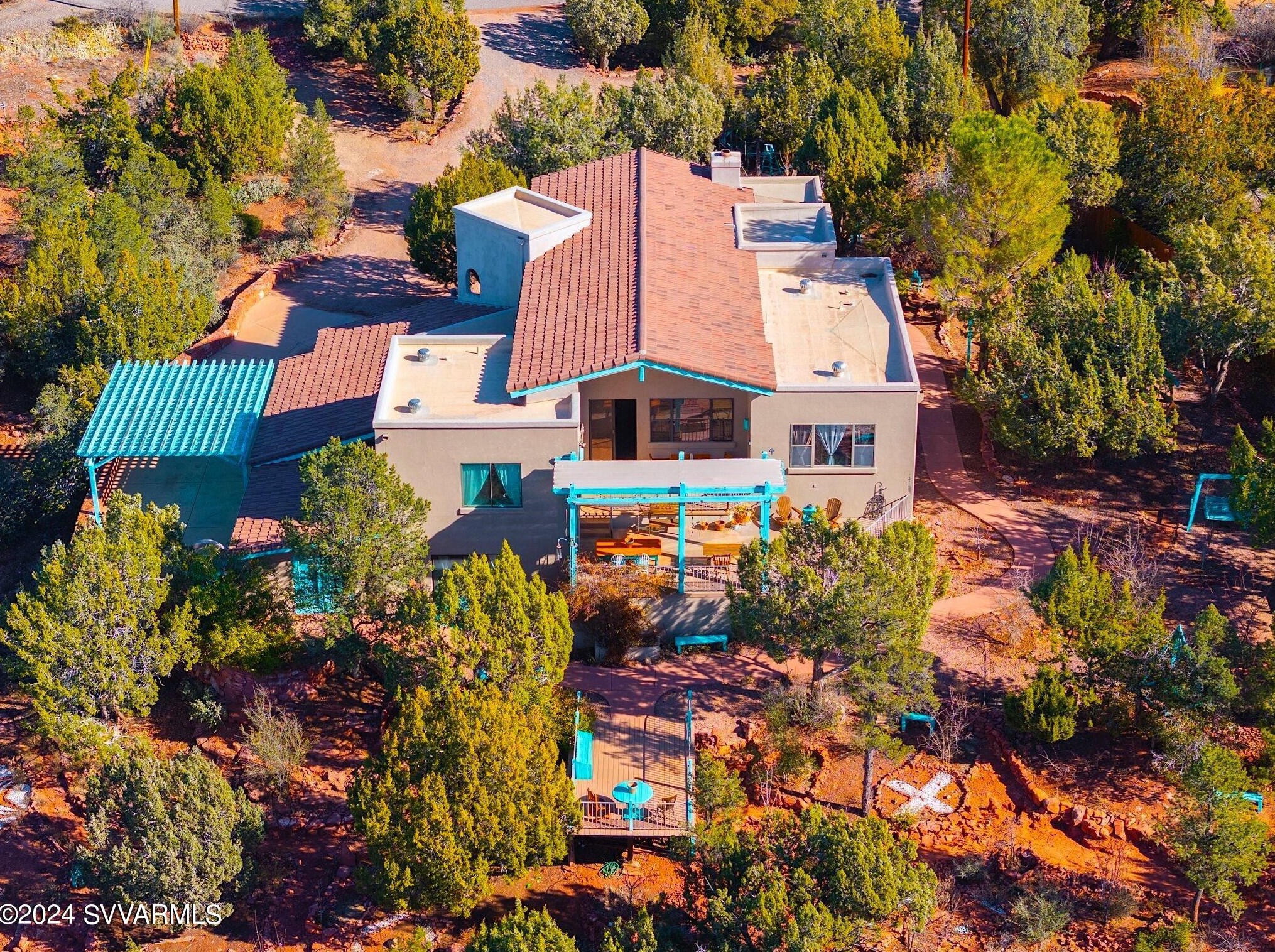 105 Castle Rock Trl, Sedona AZ 86336-6820 exterior