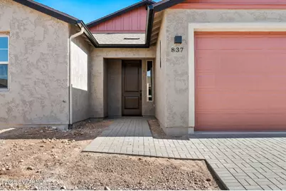837 Eugene Rd, Clarkdale, AZ 86324 - Photo 1