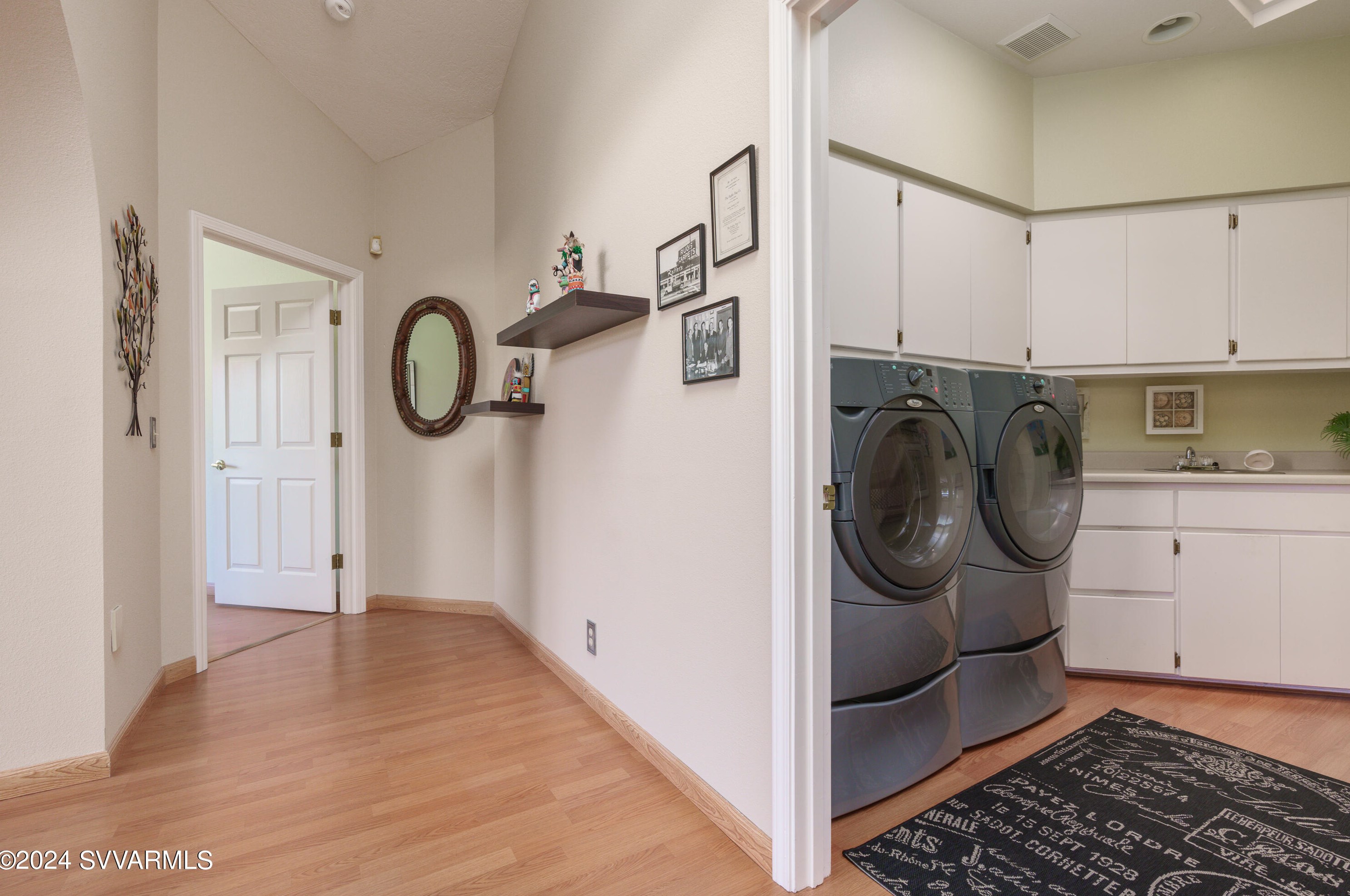 26 Courtney Cir, Sedona AZ 86336-5966 exterior